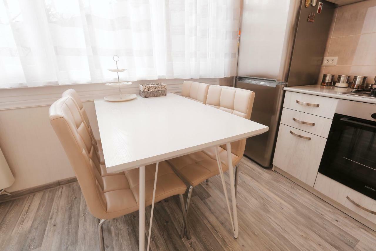 L&L Apartment Tbilissi Extérieur photo
